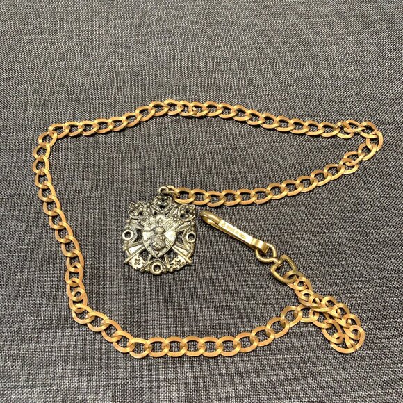 Vintage Brass Clip on Chain and Metal Medallion Pendant ~34 “USA - Picture 1 of 7